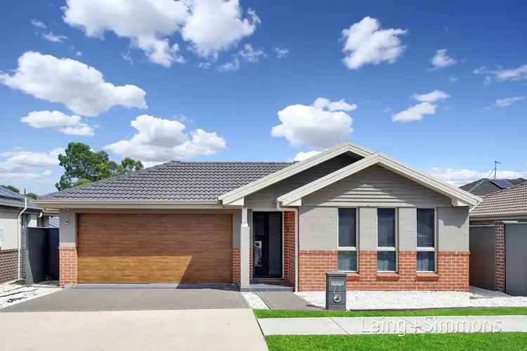 27 Allom Street, Ropes Crossing NSW 2760