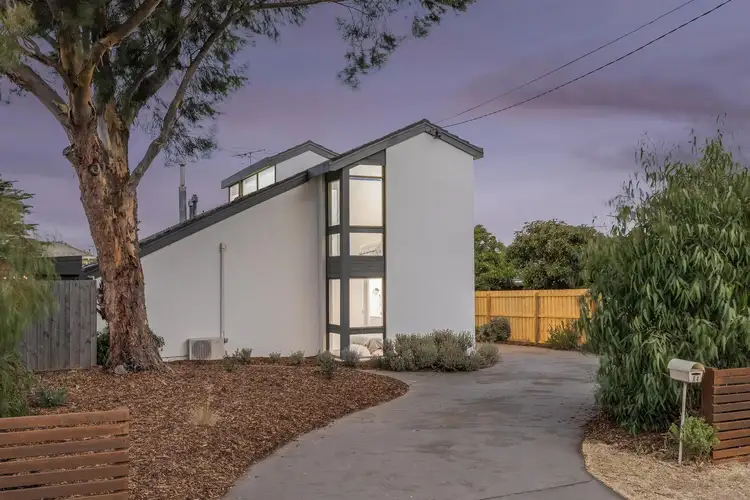 64 Tahara Street, Hamlyn Heights VIC 3215