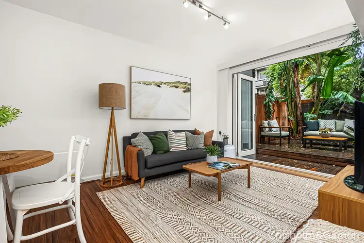 3/17 Dickens Street, Elwood VIC 3184