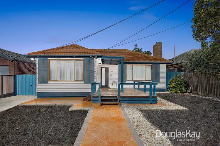 16 Nottingham Street, Sunshine North VIC 3020