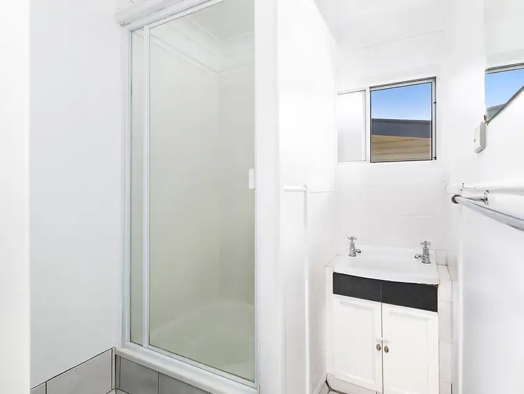 Third view of Homely block of units listing, 342 Diplock Street, Frenchville QLD 4701