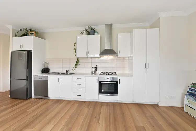 Fifth view of Homely unit listing, 4/37 Willoughby Street, Reservoir VIC 3073