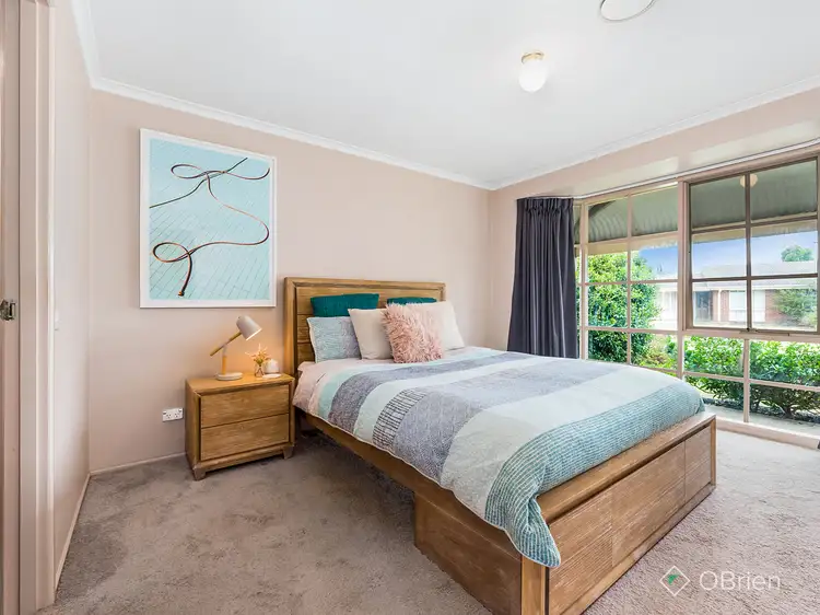 Sixth view of Homely house listing, 5 Leffern Court, Carrum Downs VIC 3201