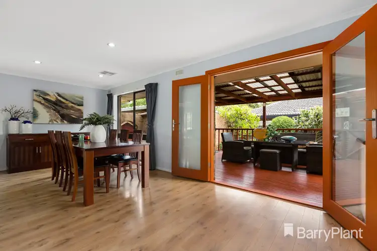 96 Capital Avenue, Glen Waverley VIC 3150