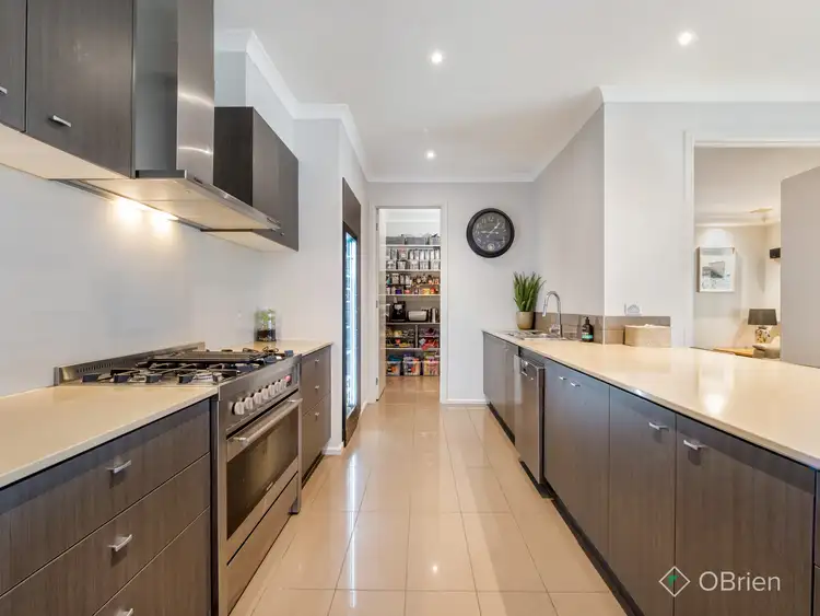 Fifth view of Homely house listing, 27 Niblick Circuit, Sandhurst VIC 3977