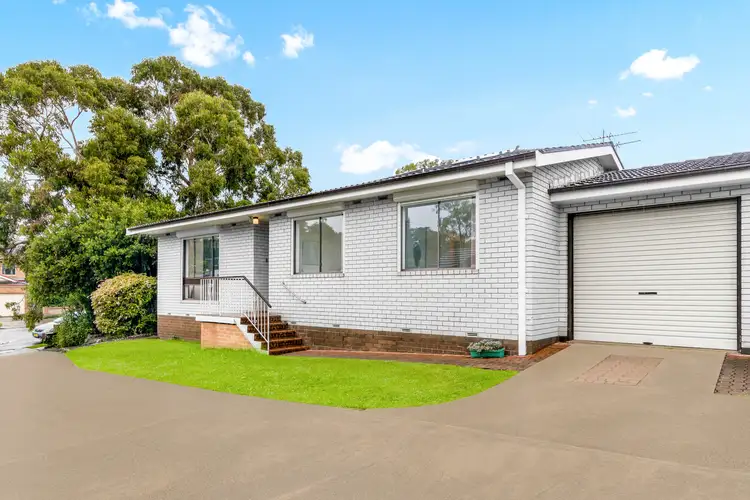 1/3-3a Bass Road, Earlwood NSW 2206
