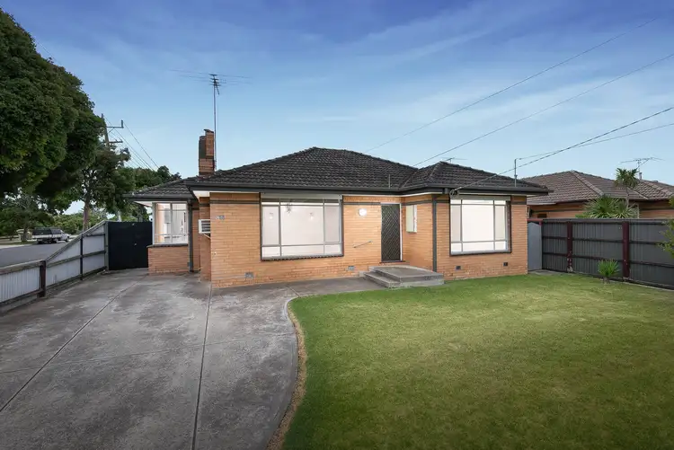 26 Mills Street, Sunshine North VIC 3020