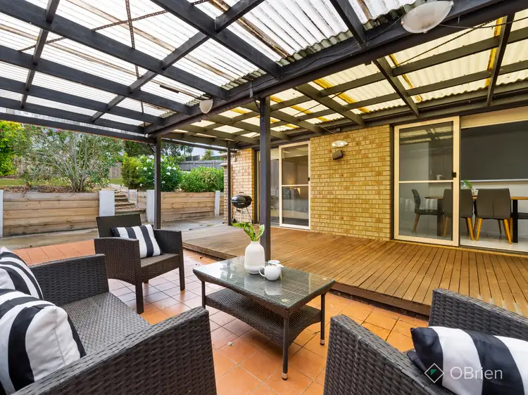 3 Oakwood Drive, Carrum Downs VIC 3201