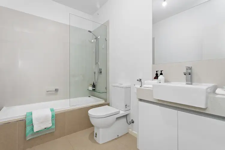 Sixth view of Homely apartment listing, 7/148 Tucker Road, Bentleigh VIC 3204