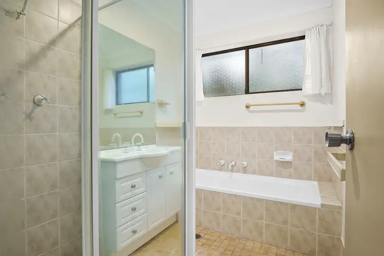 Sixth view of Homely townhouse listing, 1/24 Toronto Parade, Sutherland NSW 2232