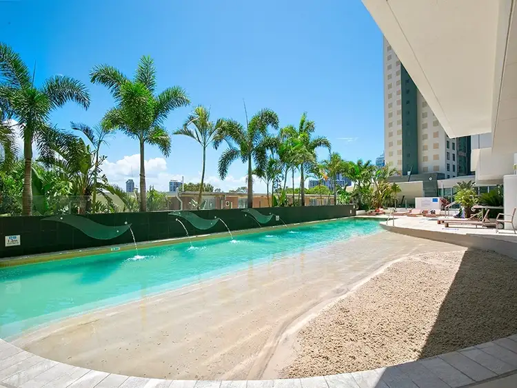 305/3018 Surfers Paradise Boulevard, Surfers Paradise QLD 4217