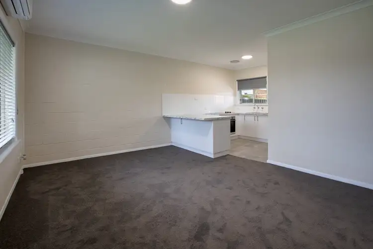 Fourth view of Homely unit listing, 2/404 Douglas Road, Lavington NSW 2641