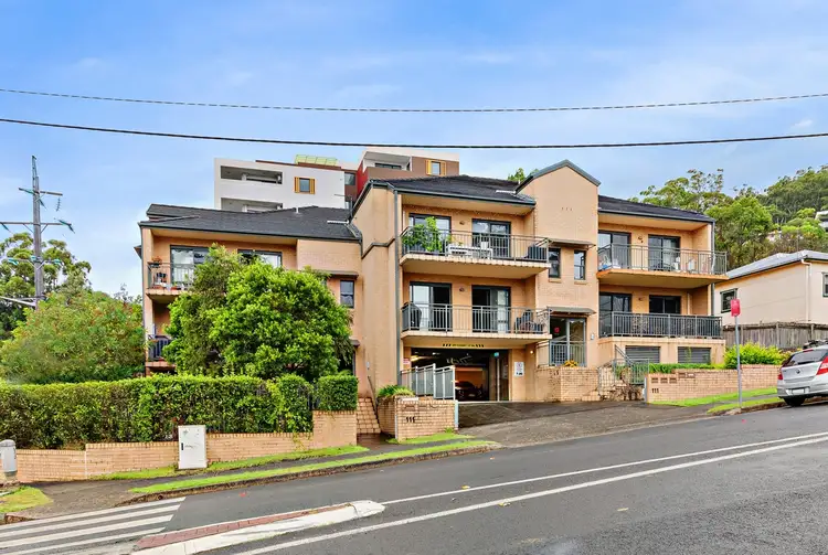 4/111 Faunce Street, Gosford NSW 2250