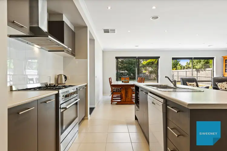 Sixth view of Homely house listing, 2 Blake Court, Ballan VIC 3342