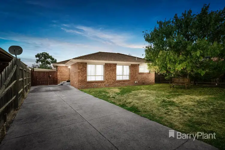 9 Grenda Drive, Mill Park VIC 3082