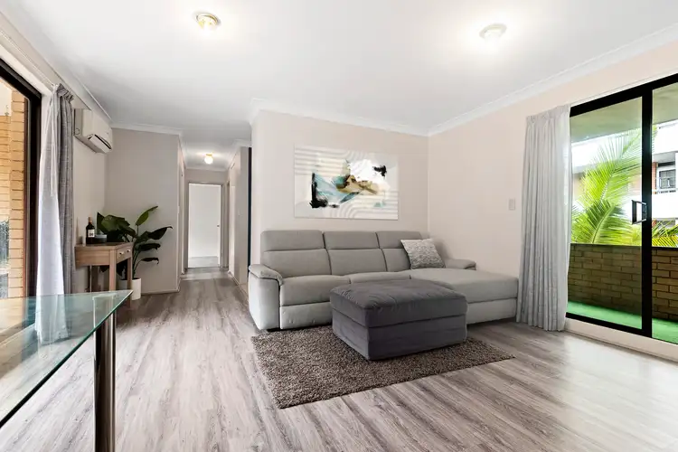 Second view of Homely apartment listing, 3/9 Westminster Avenue, Dee Why NSW 2099