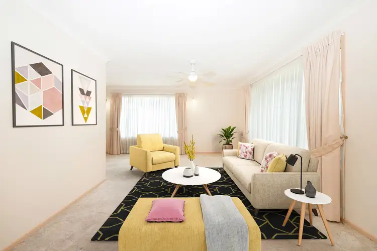 Fifth view of Homely house listing, 5 Crawford Crescent, Flynn ACT 2615