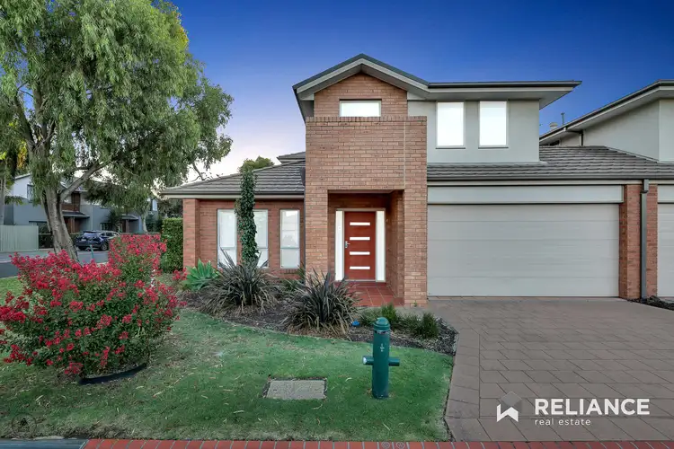 1 Tattler Court, Point Cook VIC 3030