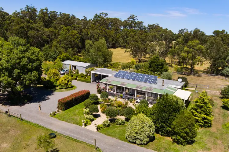 190 Paradise Valley Road, Spring Hill VIC 3444