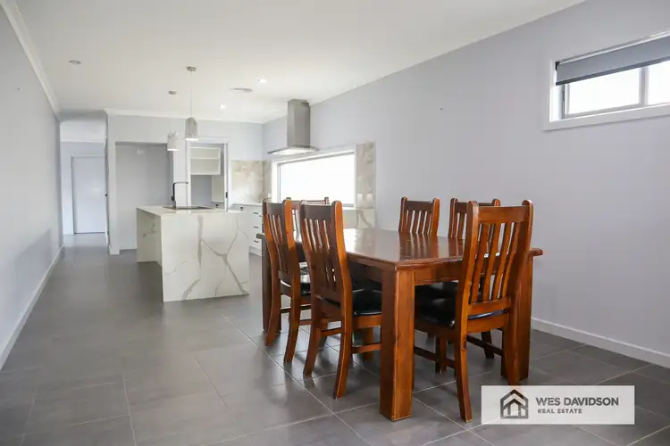 Fourth view of Homely townhouse listing, 2/27 Rissmann Drive, Horsham VIC 3400