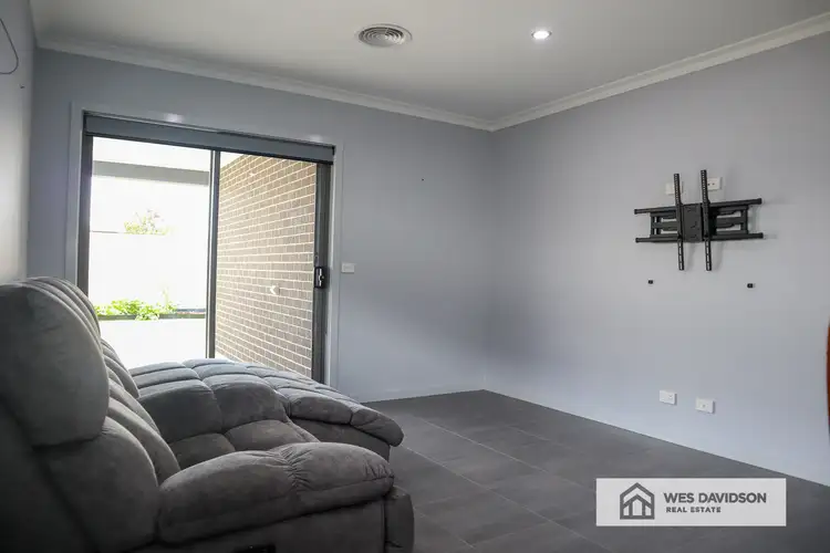 Fifth view of Homely townhouse listing, 2/27 Rissmann Drive, Horsham VIC 3400