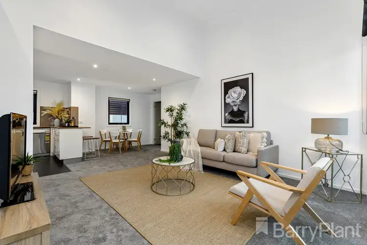 Second view of Homely house listing, 2 Karl Court, Bundoora VIC 3083