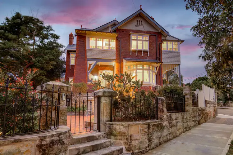 61 Bradleys Head Road, Mosman NSW 2088