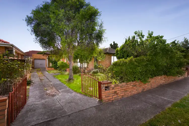24 Buckley Avenue, Sunshine North VIC 3020