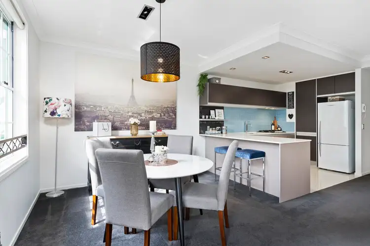 24/3030 The Boulevard, Carrara QLD 4211