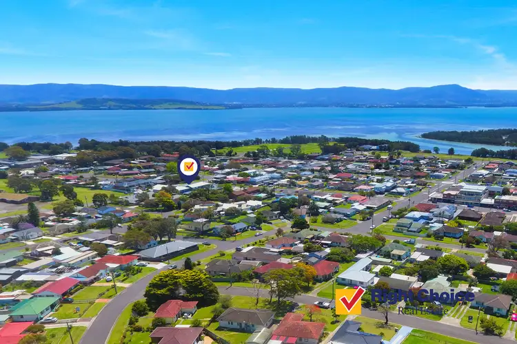 Second view of Homely townhouse listing, 1/93 Addison Avenue, Lake Illawarra NSW 2528