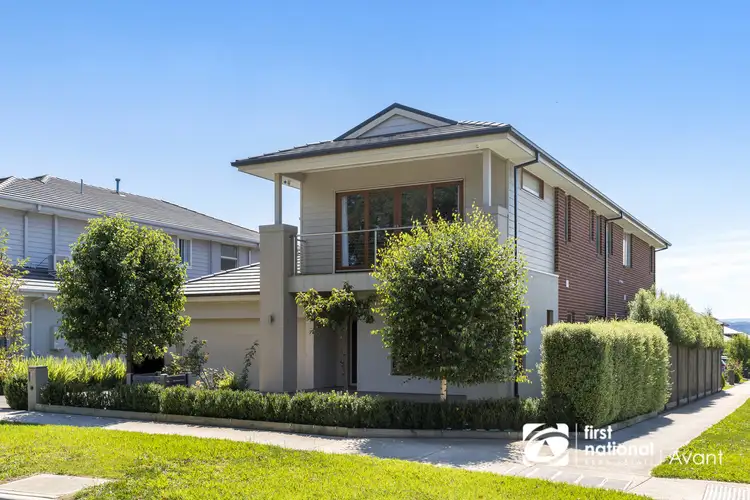 27 Rositter Retreat, Cranbourne North VIC 3977
