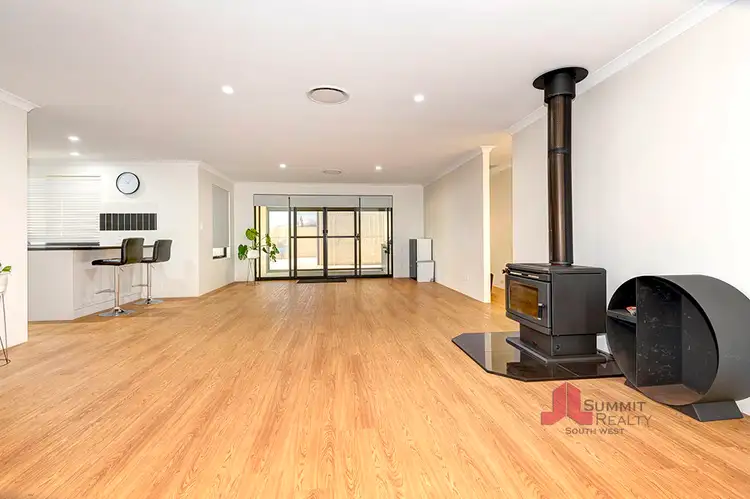 Fifth view of Homely house listing, 129 Waterford Way, Australind WA 6233