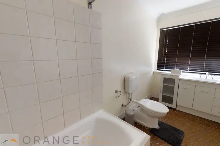 Fifth view of Homely unit listing, 4/11/14 Boolaroo Place, Orange NSW 2800