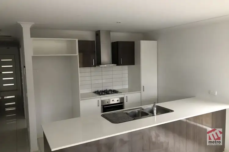 Second view of Homely house listing, 6 Comet Chase, Narre Warren VIC 3805