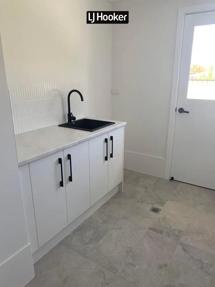 Sixth view of Homely house listing, 8 Max Place, Inverell NSW 2360