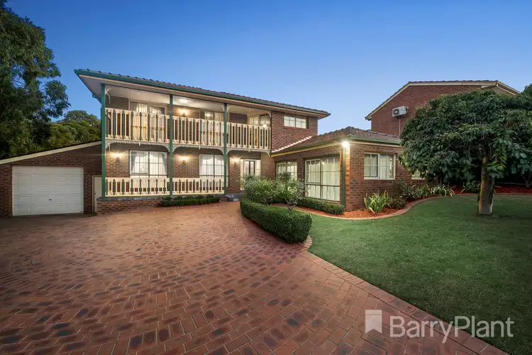 18 Vicarage Way, Watsonia North VIC 3087