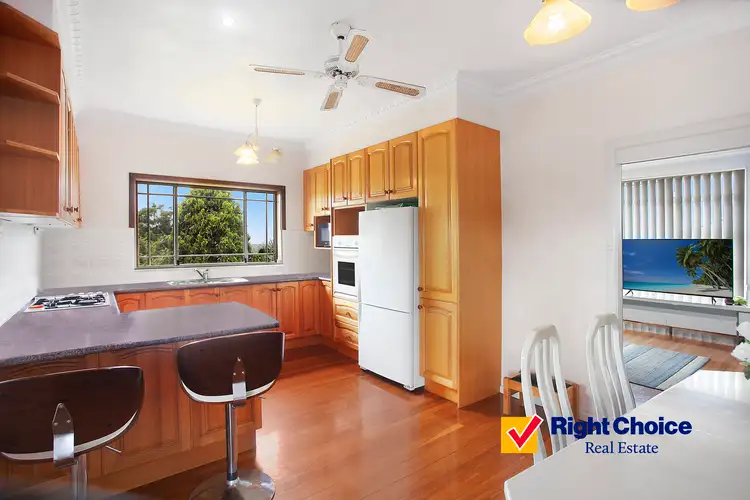 Fourth view of Homely house listing, 31 Noble Parade, Lake Heights NSW 2502