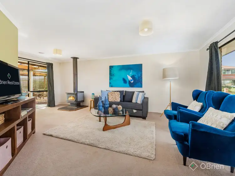 1 Newbury Court, Carrum Downs VIC 3201