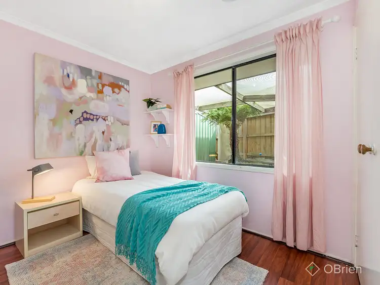 Sixth view of Homely house listing, 1 Newbury Court, Carrum Downs VIC 3201