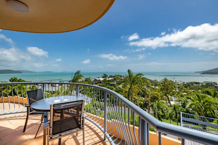 11/2 Nara Avenue, Airlie Beach QLD 4802
