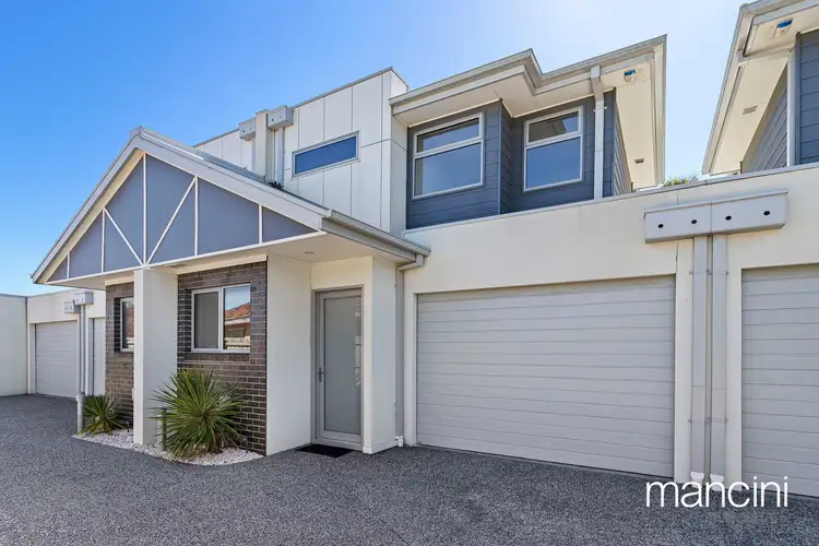 3/8 Duke Street, Altona North VIC 3025
