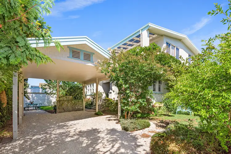 33 Manifold Street, Manifold Heights VIC 3218