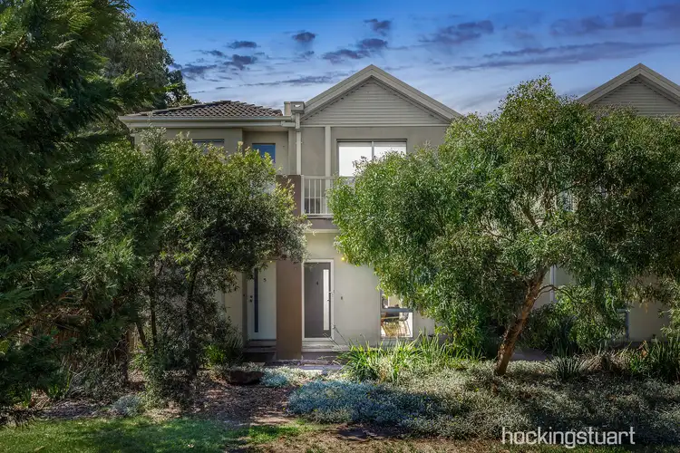 4 Kai Close, Caroline Springs VIC 3023