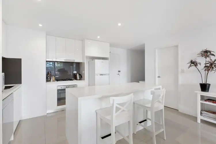 Fifth view of Homely apartment listing, 302/16 Warburton Street, Gymea NSW 2227