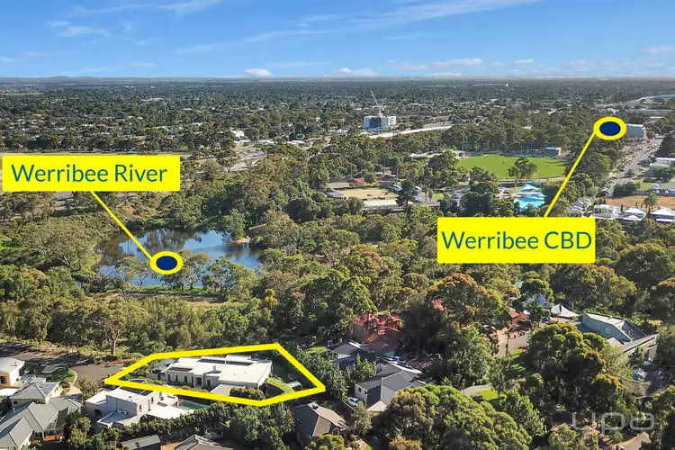 Second view of Homely house listing, 6 Searle Court, Werribee VIC 3030