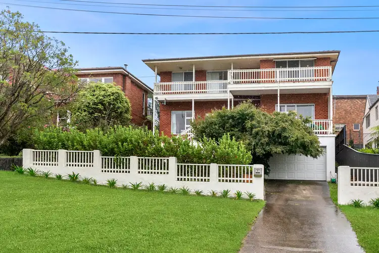Second view of Homely house listing, 4 Reid Street, Seaforth NSW 2092