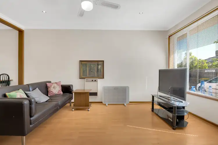 Second view of Homely unit listing, 2/33 Barry Street, Reservoir VIC 3073
