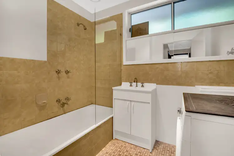 Fifth view of Homely unit listing, 2/33 Barry Street, Reservoir VIC 3073