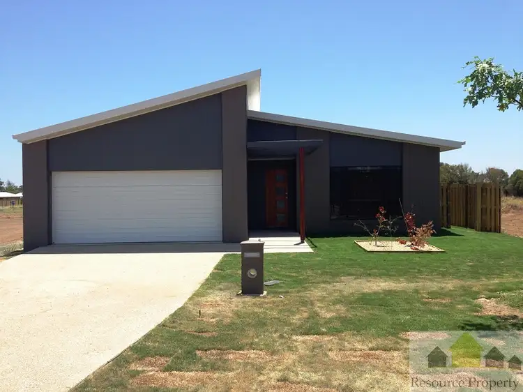 9 Kendrick Circuit, Blackwater QLD 4717