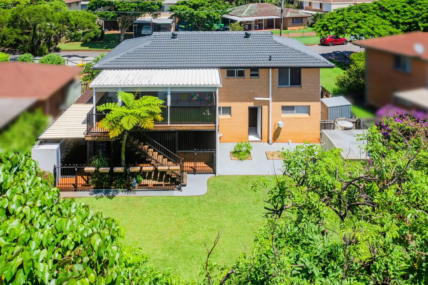 Main view of Homely house listing, 10 Holloway Street, Birkdale QLD 4159